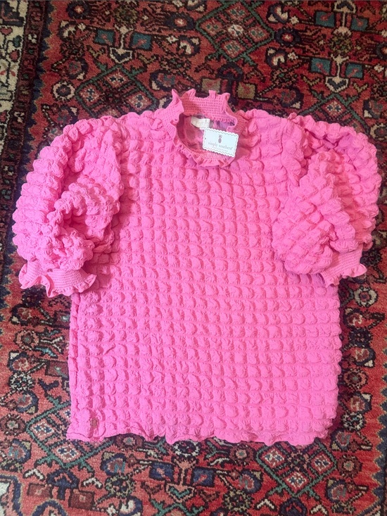 Simply Southern Tops - Simply Southern Collection | Bright Pink Puff-Sleeve Textured Shirt | Size L